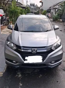 Di jual Mobil Honda HRV 1.5  E CVT 2017