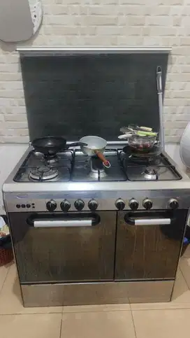DIJUAL MODENA 5 TUNGKU