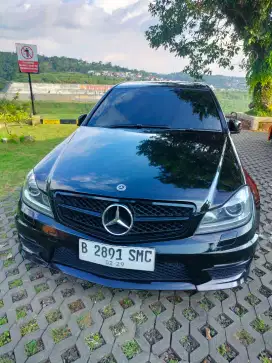 Jual beli mobil bekas mercy C280 2008