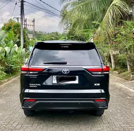 TOYOTA INNOVA ZENIX V CVT 2.0 AT (pribadi)