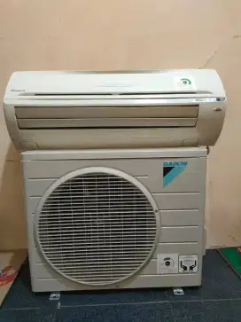 Ac Daikin Thailand 1,5pk like new