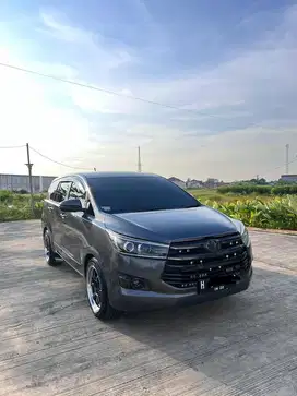 Toyota Kijang Innova Reborn V Diesel AT 2018