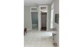 Rumah Duta garden Mediterania, Benda Tangerang