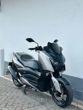 Yamaha XMAX Old 2018