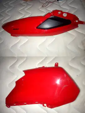 Nmax New Body Halus Samping Kanan Red Merah 2020-2025 N Max