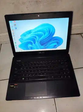 Laptop asus amd a8 dual vga