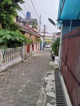 Dijual Tanah & Bangunan Lokasi di Kebayoran Lama, Jakarta Selatan