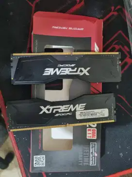 Jyal ram ddr4 dual channel 16 GB 3200MHZ, merek OCPC