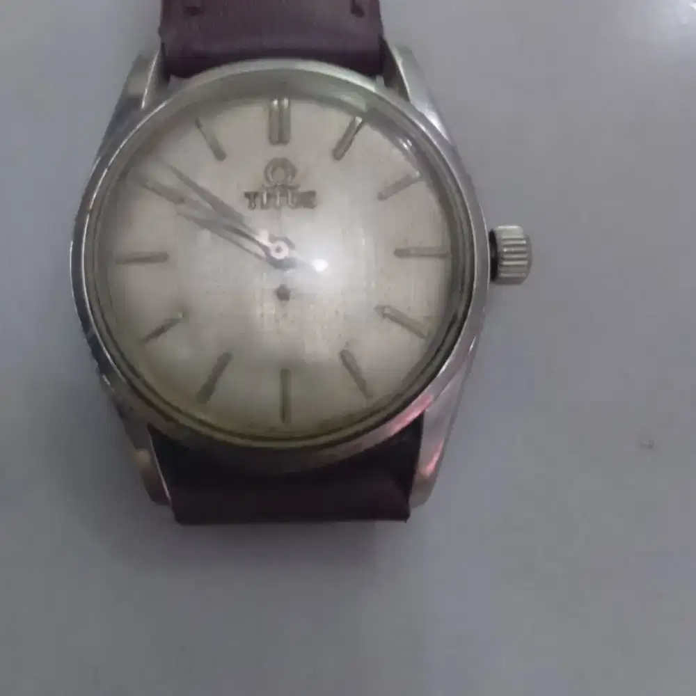 Jam tangan titus