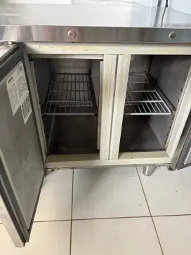 under counter chiller gea