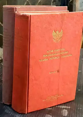 Kitab Himpunan Perundang-undangan Negara RI jilid 1&2