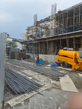 SUPERVISOR PROYEK PEMASANGAN PINTU