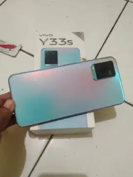 Vivo Y33s  8/128  minus pemakaian aja Dus HP cas ga ORI