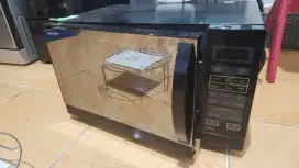 Microwave sharp 25L R728