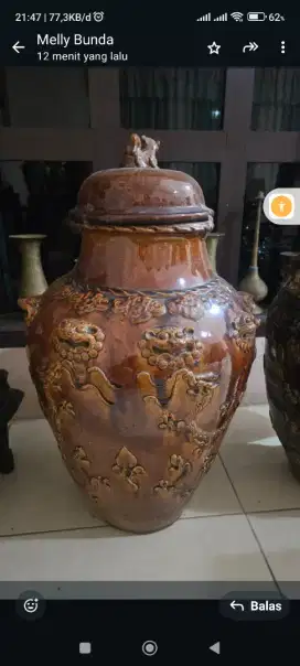 Gentong guci naga coklat