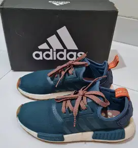 Sepatu Adidas NMD R1 ORIGINAL Turkish Navy Blue Size 40