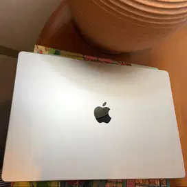 MacBook Pro 16 inch