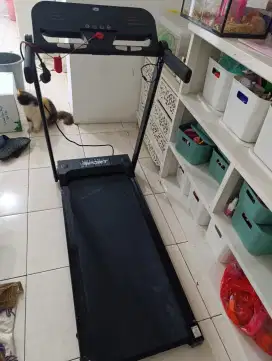 Treadmill twen T205