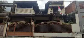 Dijual Rumah 2Lantai Di Taman Kedaung Ciputat