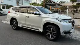 Pajero Dakar 4x2 AT 2020 km 29rb asli