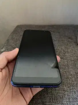 Samsung J6 plus 4/64gb