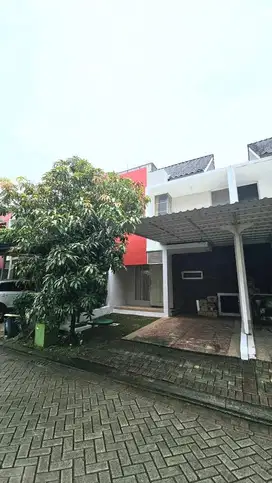 Dijual murah rumah rapih siap huni di Residence One-Bsd City(SHM)