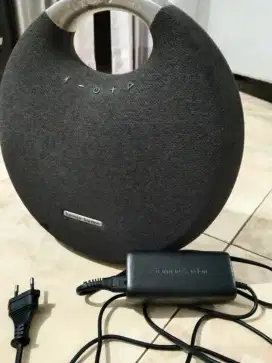 harman kardon onyx 5