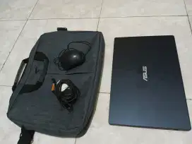 Laptop ASUS E510MA
