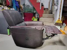 Sofa reclining atria