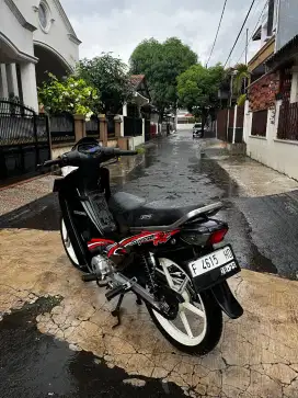Honda Supra fit 2005