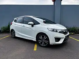 KM 27 RB! Honda jazz GK5 RS AT 2016 siap pakai kondisi istimewa