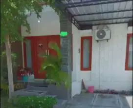 Disewakan rumah minimalis modern dalam lingkungan security 24 jam