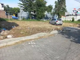 Tanah dijual tengah kota harga sangat murah cocok untuk kost jln lebar