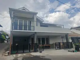 Jual Rumah Baru dalam komplek Cihanjuang Indah blok A