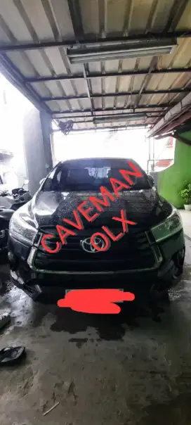 Kijang Innova Venturer km rendah