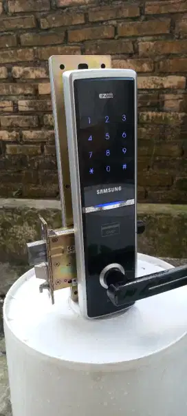 Digital Door Lock Samsung Ezon SHS-5120