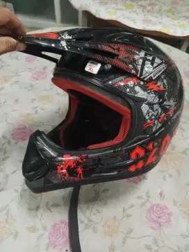 Helm Full Face (Cross)