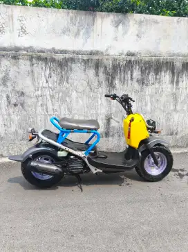 Honda zoomer 50 cc