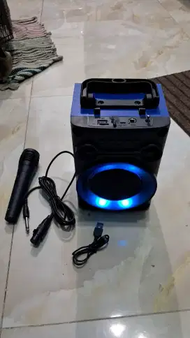 Speaker Bluetooth maiket