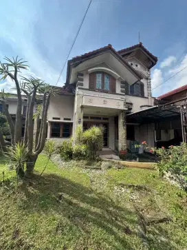 Dijual Rumah Hook Pinus Regency Dekat Al Jabar Bandung