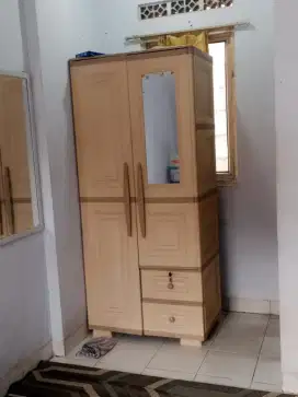 Lemari pakaian kwalitas no 1