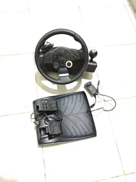 Logitech Driving Force GT DFGT steering wheel force feedback