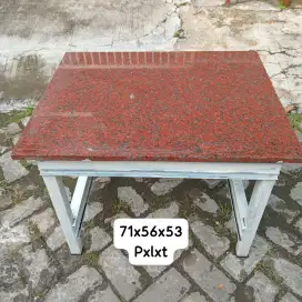 Meja outdoor holo granit