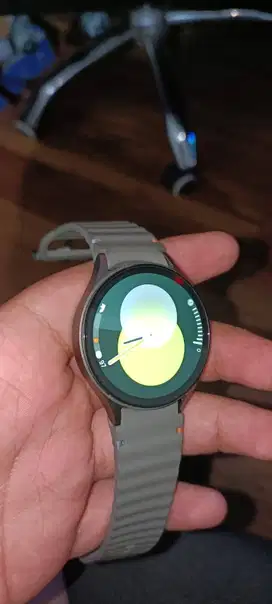DIJUAL SAMSUNG GALAXY WATCH 7 44 MM - GREEN - MULUS