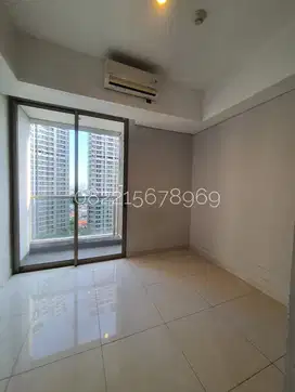 Disewakan Apartemen Taman Anggrek Residence - Studio Semi furnished