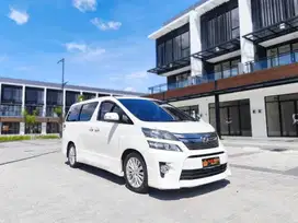 Toyota Vellfire ZG 2.4 CBU 2013