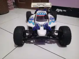 rc nitro kyosho inferno 1/8
