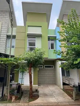 Dijual Rumah di Arcadia Village - Gading Serpong