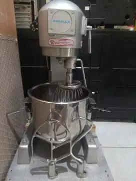 Mixer ukuran 10 L