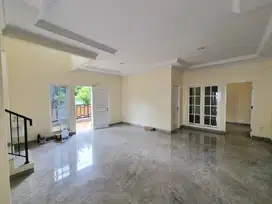 Dijual Rumah HOOK / HOEK, RAPI, SIAP HUNI, SEKTOR 1G - GADING SERPONG
